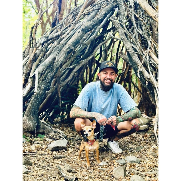 Meet your Posher, Chris - Picture 10 of 17